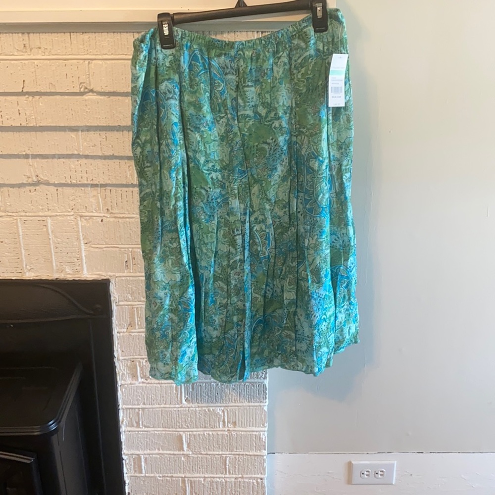 Kim Rogers casual skirt size large new with tags